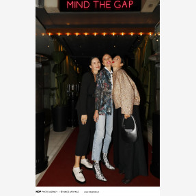 Το αδιαχώρητο στο Grand Opening του αγαπημένου “Mind The Gap” στο Κολωνάκι, που υπόσχεται μοναδικές Κυριακάτικες βραδιές από νωρίς!